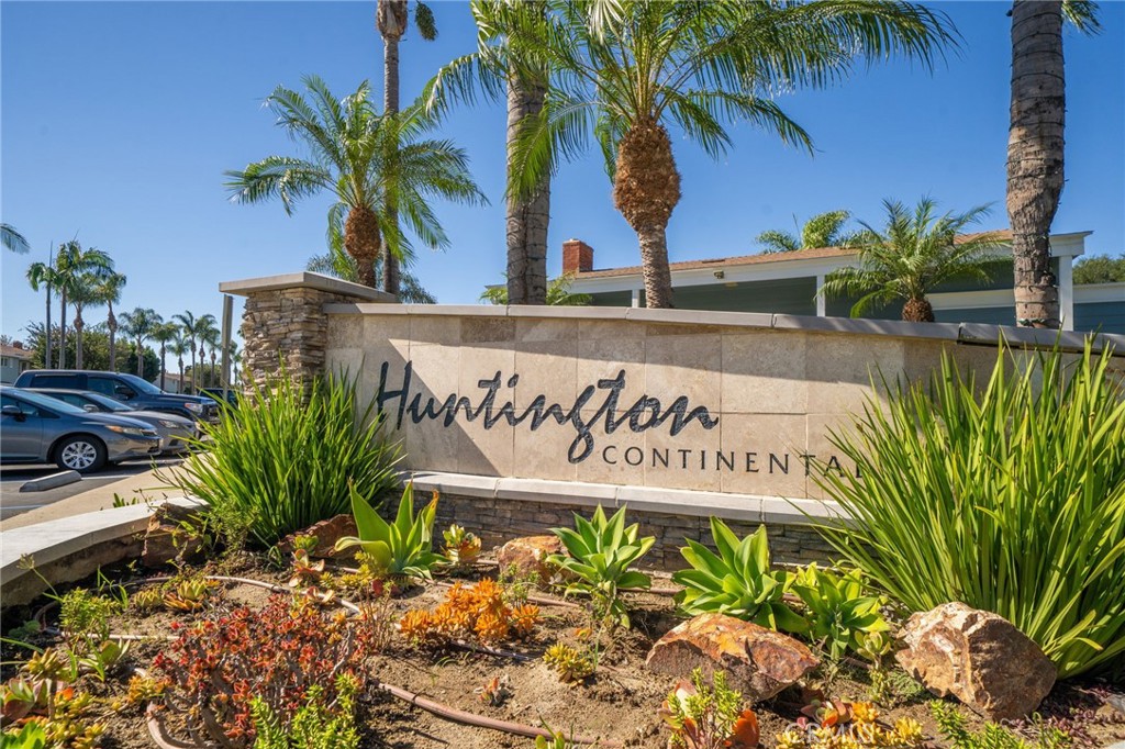 19875 Kingswood, Huntington Beach, CA 92646