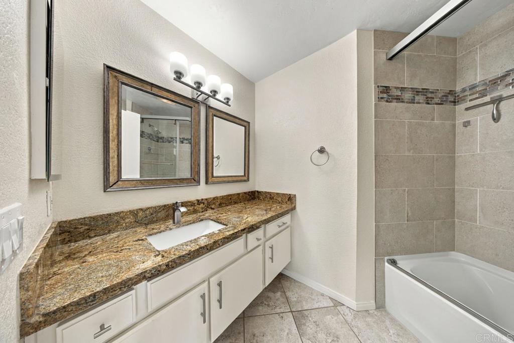 9709 Mesa Springs Way, #211, San Diego, CA 92126