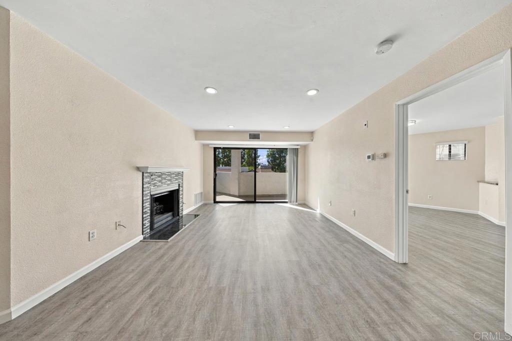 9709 Mesa Springs Way, #211, San Diego, CA 92126