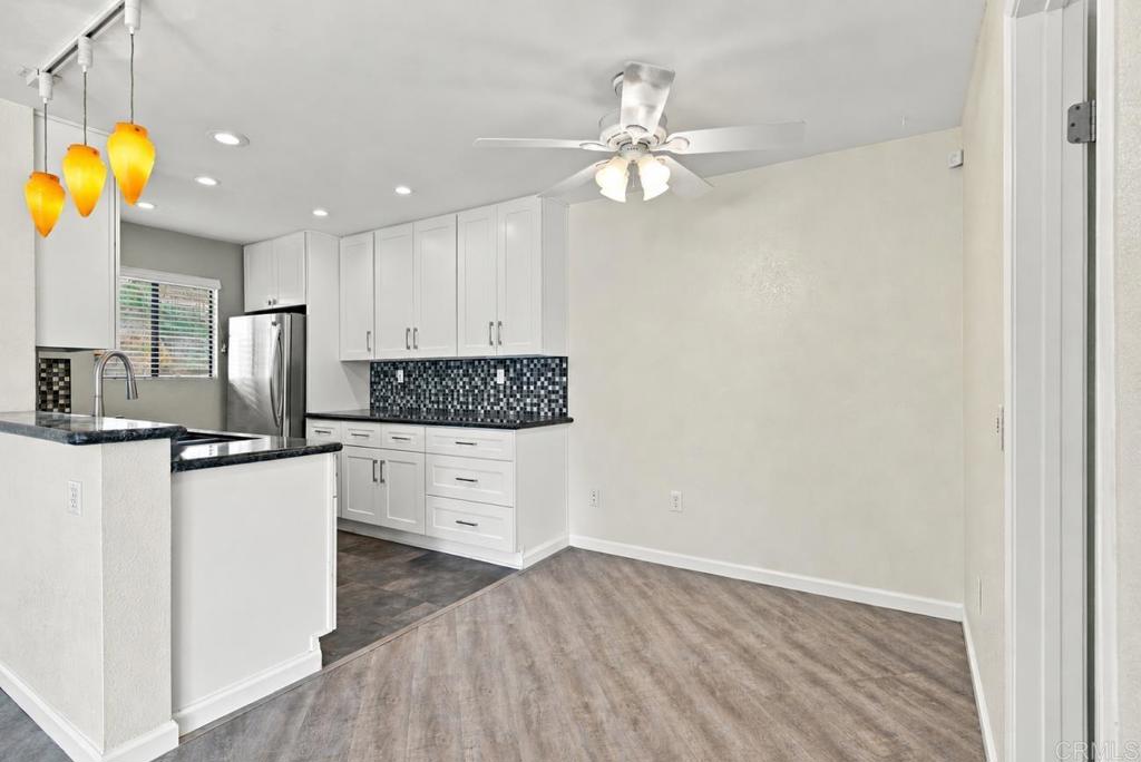 9709 Mesa Springs Way, #211, San Diego, CA 92126