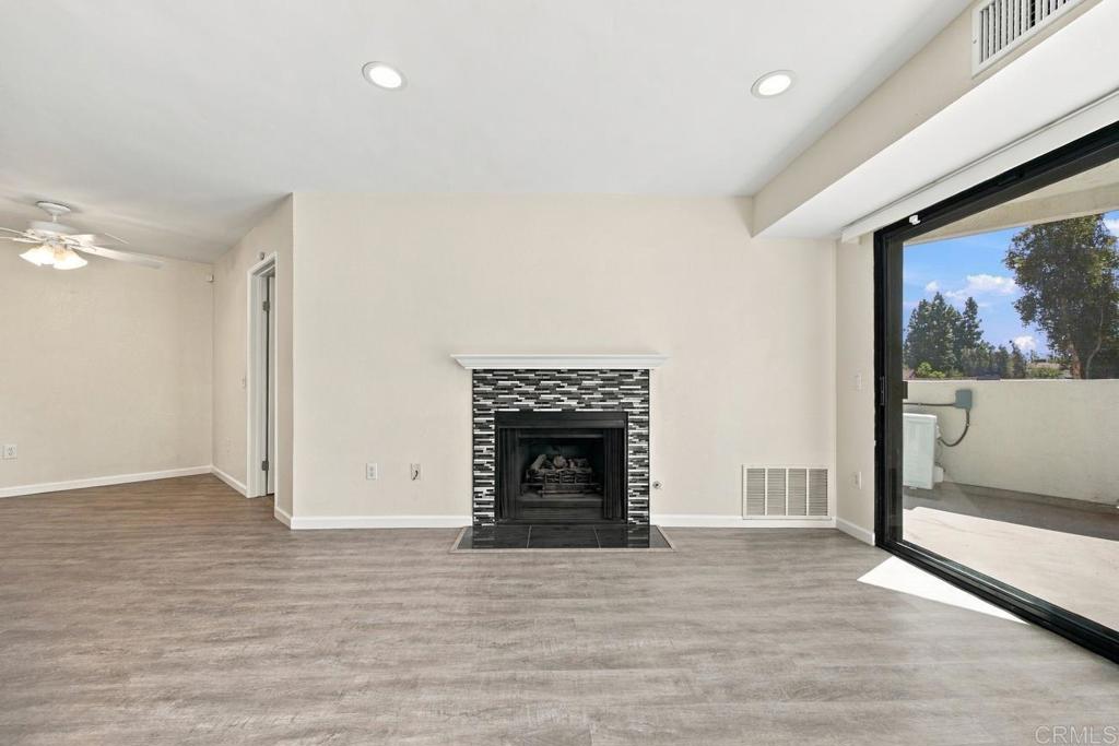 9709 Mesa Springs Way, #211, San Diego, CA 92126