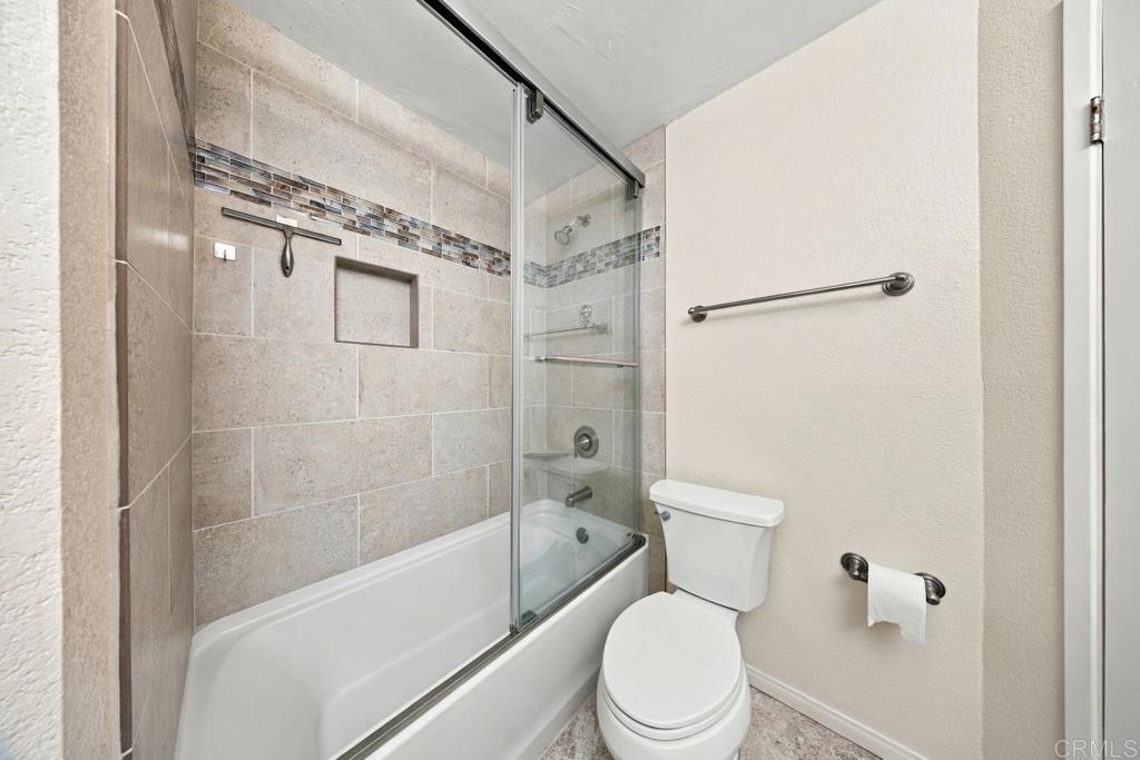 9709 Mesa Springs Way, #211, San Diego, CA 92126
