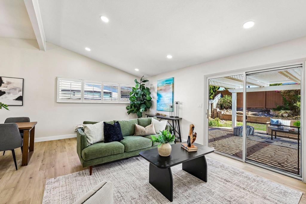 4121 Mount Hukee, San Diego, CA 92117