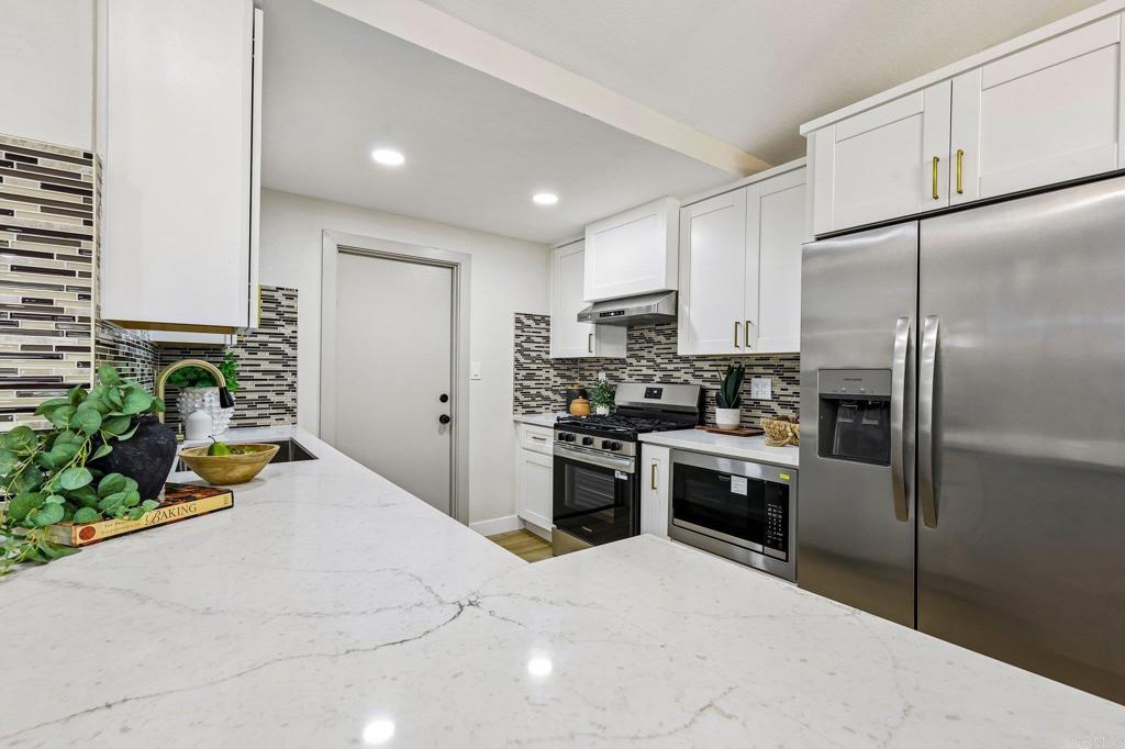 4121 Mount Hukee, San Diego, CA 92117