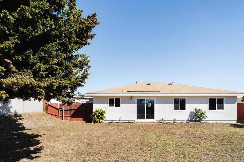 147 Edgewood Drive, Oceanside, CA 92054