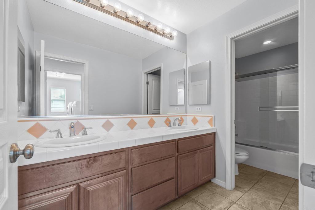 27973 Breakwater Ct., Menifee, CA 92585