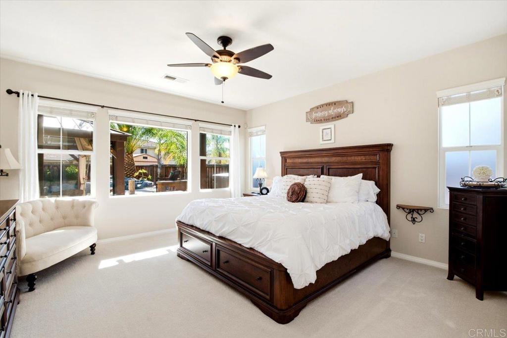 571 Chandler Court, Escondido, CA 92027