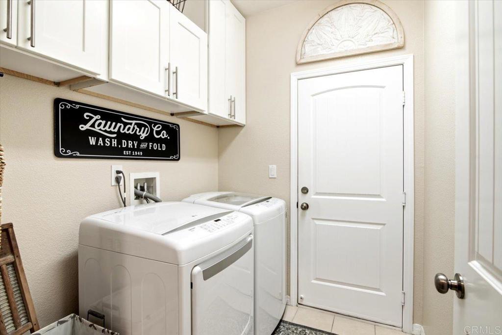 571 Chandler Court, Escondido, CA 92027