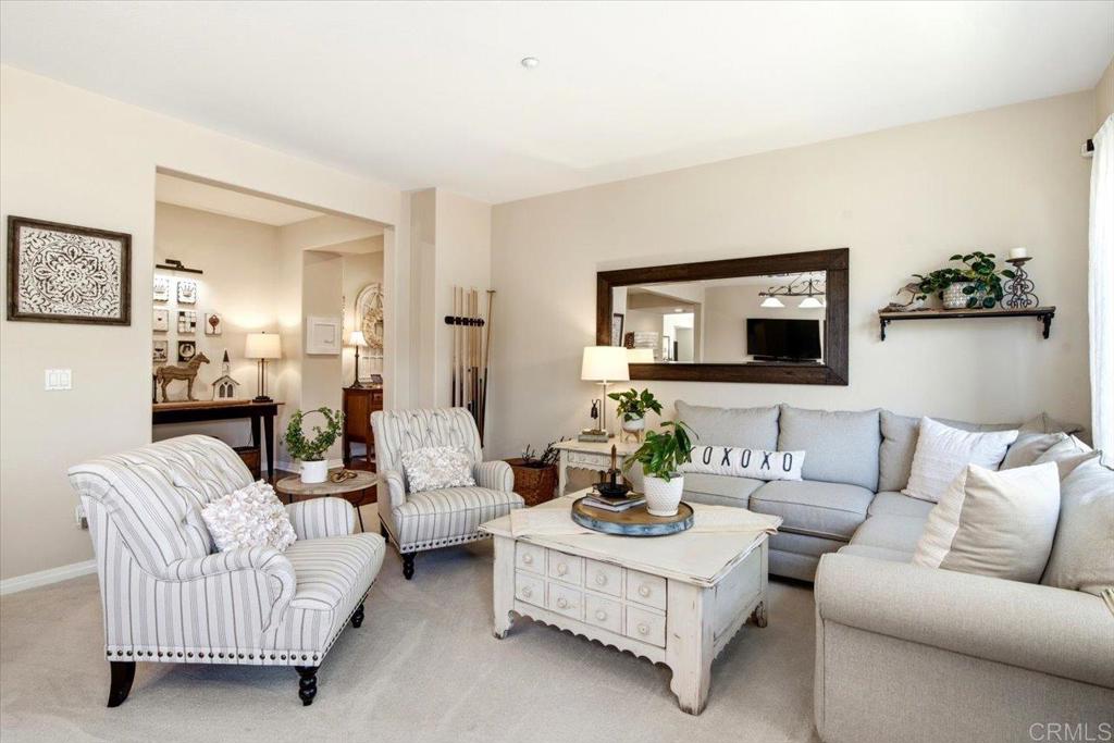 571 Chandler Court, Escondido, CA 92027 571 Chandler Court, Escondido, CA 92027