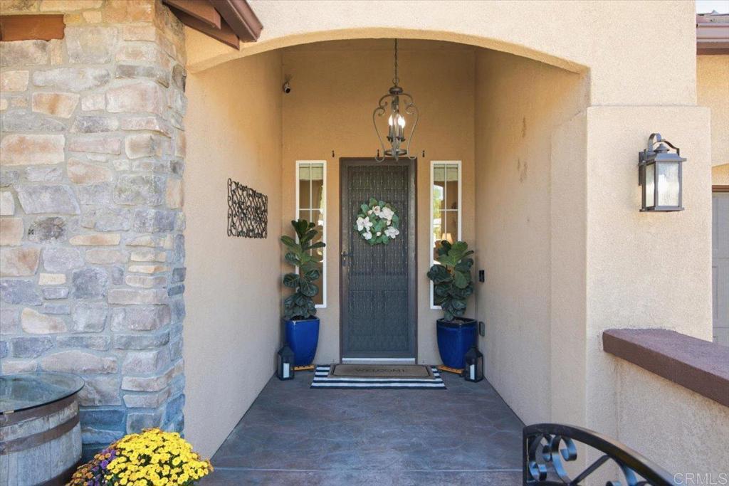 571 Chandler Court, Escondido, CA 92027 571 Chandler Court, Escondido, CA 92027
