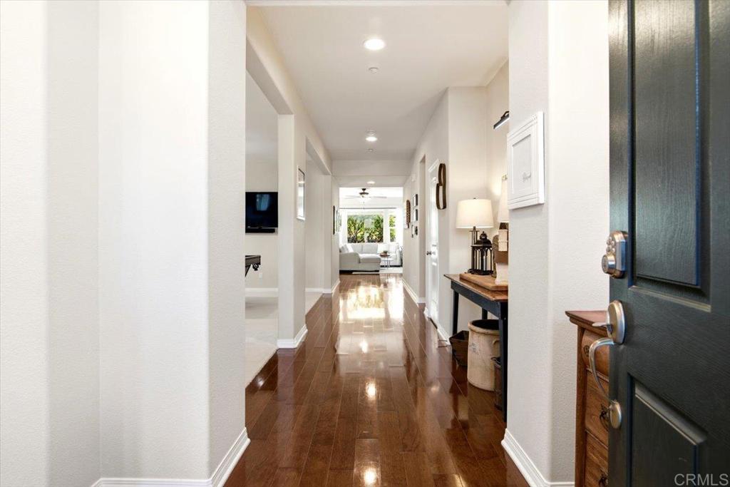 571 Chandler Court, Escondido, CA 92027 571 Chandler Court, Escondido, CA 92027