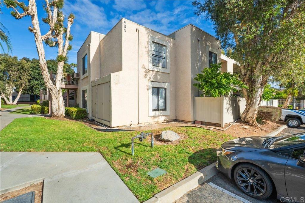 425 Autumn Drive, San Marcos, CA 92069