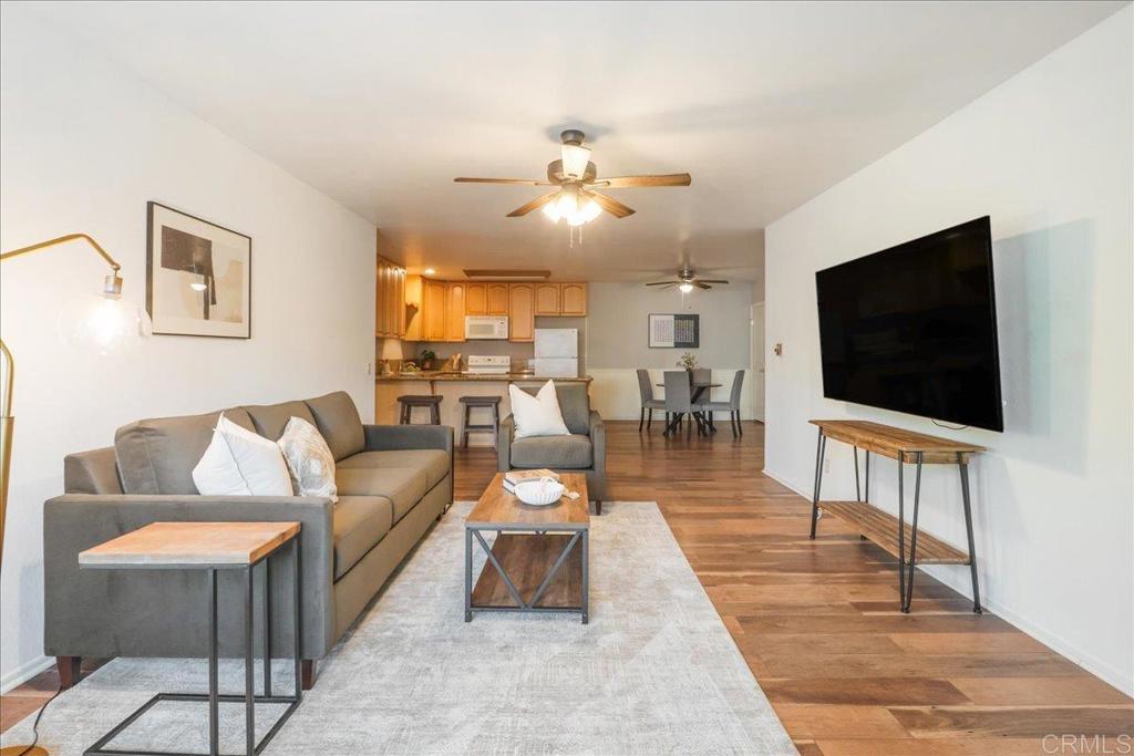 425 Autumn Drive, San Marcos, CA 92069 425 Autumn Drive, San Marcos, CA 92069