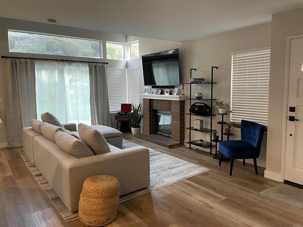 5033 Camino Playa Acapulco, San Diego, CA 92124