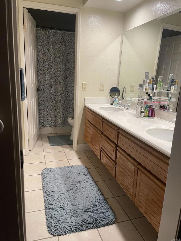 5033 Camino Playa Acapulco, San Diego, CA 92124