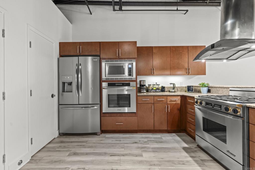 950 6Th Avenue, San Diego, CA 92101