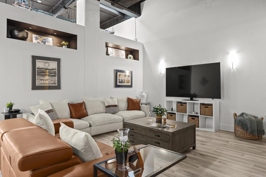 950 6Th Avenue, San Diego, CA 92101