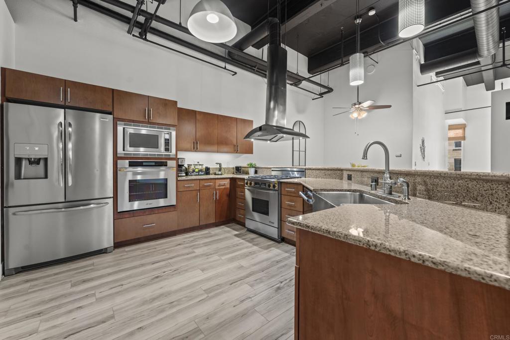 950 6Th Avenue, San Diego, CA 92101