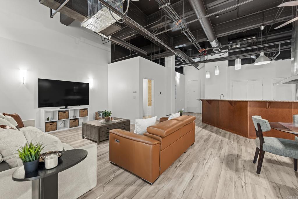 950 6Th Avenue, San Diego, CA 92101