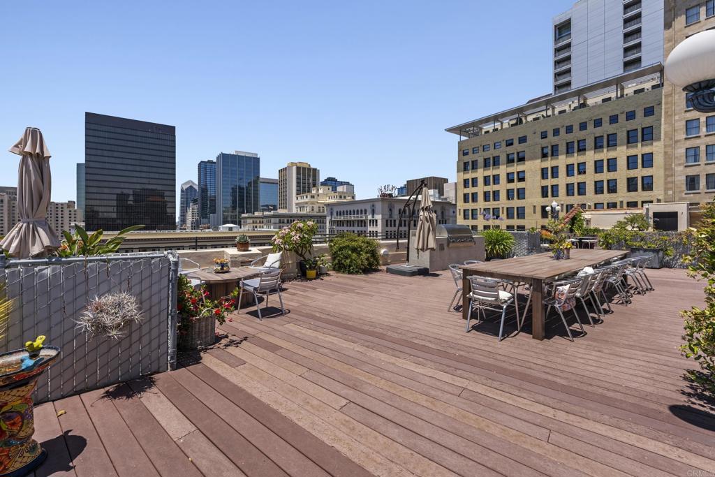950 6Th Avenue, San Diego, CA 92101