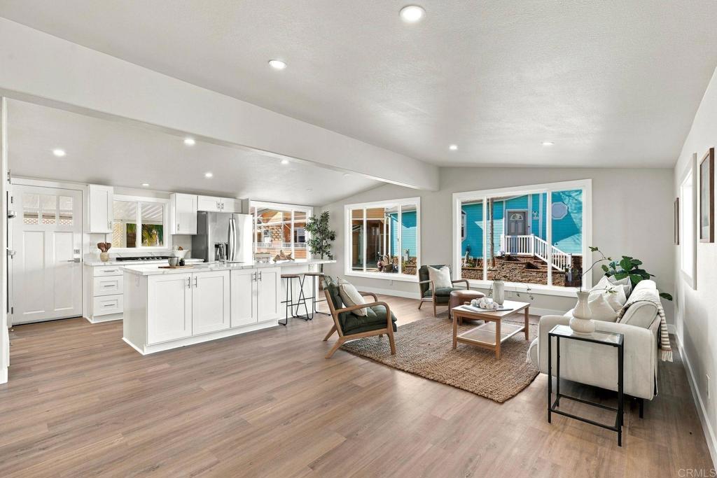 6508 Easy Street, Carlsbad, CA 92011