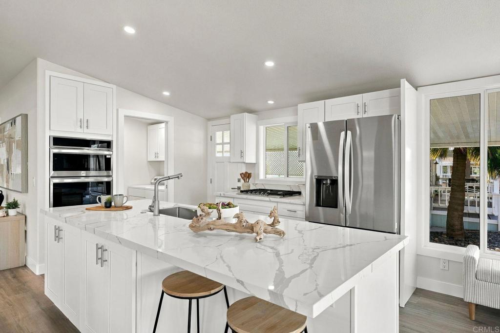 6508 Easy Street, Carlsbad, CA 92011 6508 Easy Street, Carlsbad, CA 92011