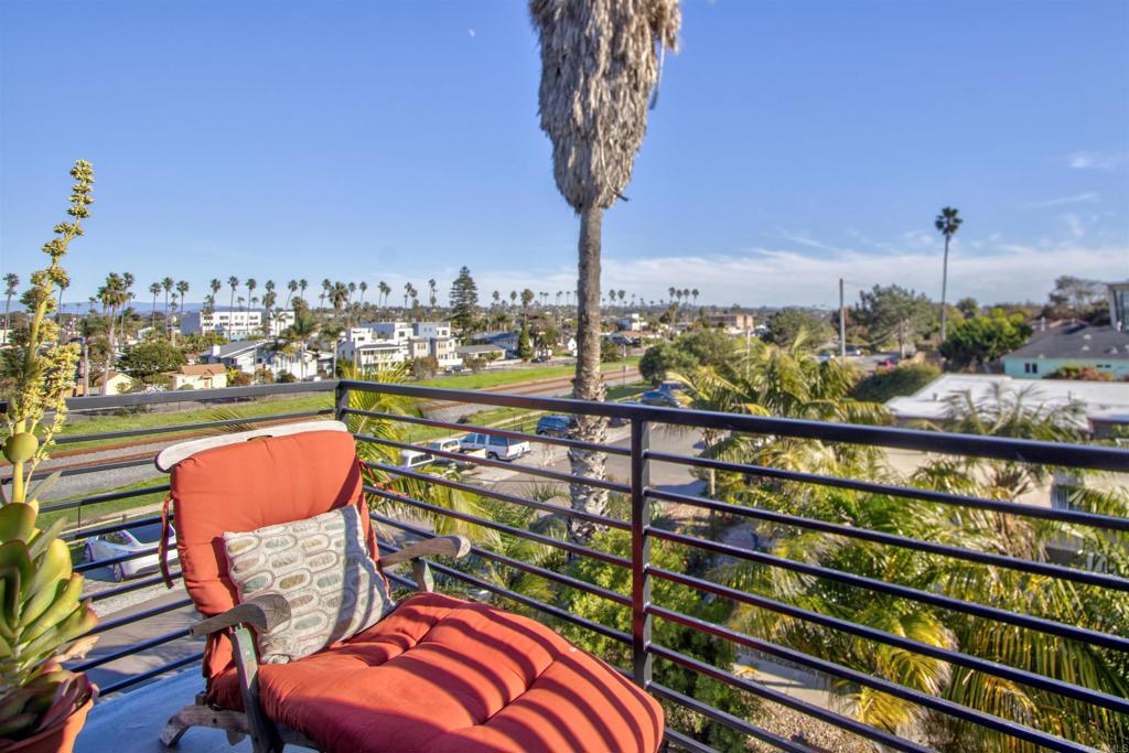 1905 S Myers Street, Oceanside, CA 92054