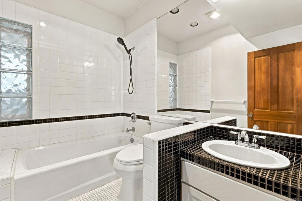 en-suite bathroom