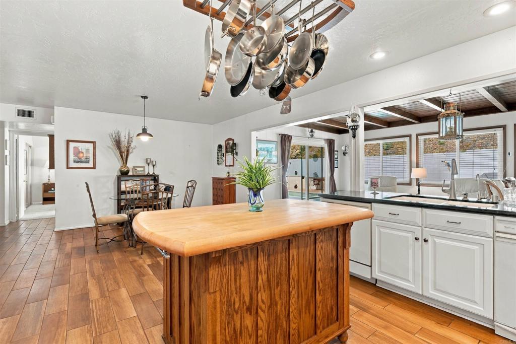 5442 Burford Street, San Diego, CA 92111