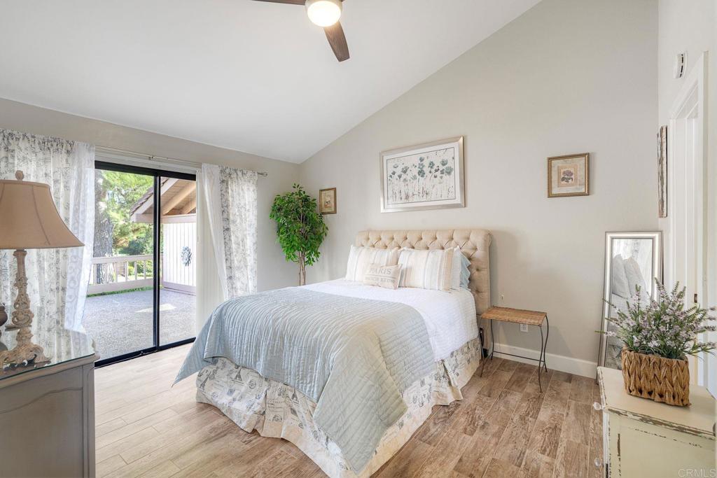 8559 Circle R Valley Lane, Escondido, CA 92026