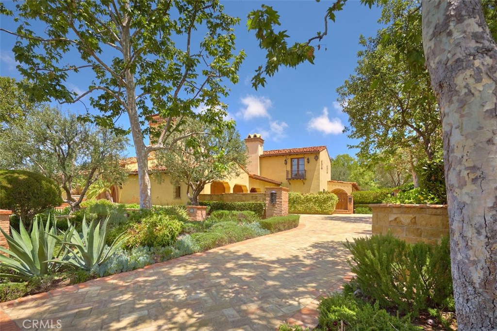 44 Copper Creek, Irvine, CA 92603