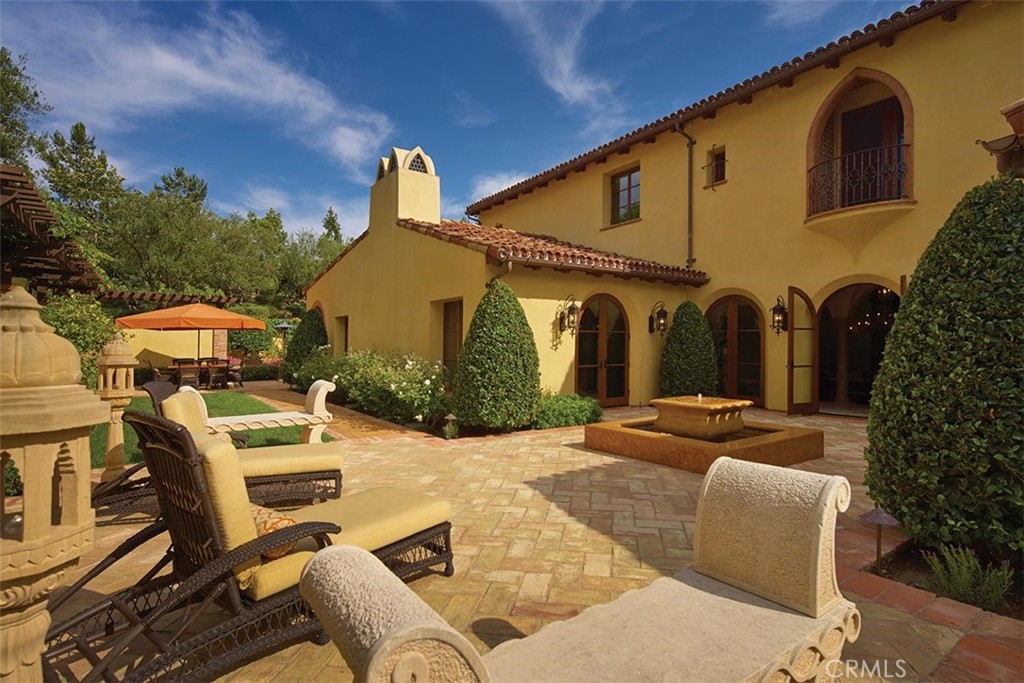 44 Copper Creek, Irvine, CA 92603