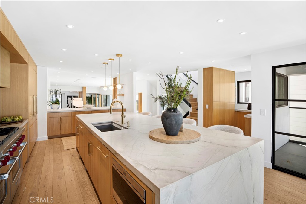 215 Goldenrod, Corona Del Mar, CA 92625