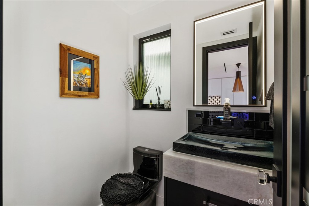 Main level powder room