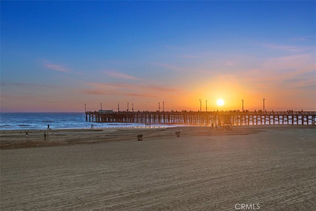 SUNSETS...all year long !!!