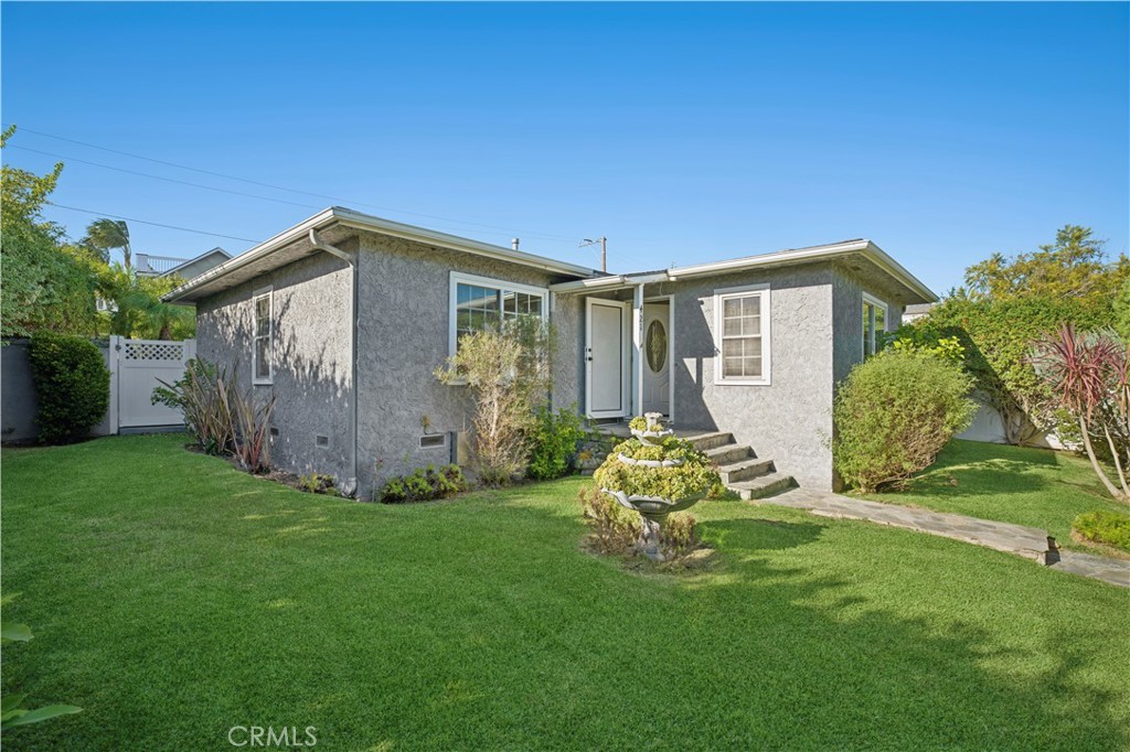 421 Catalina, Newport Beach, CA 92663