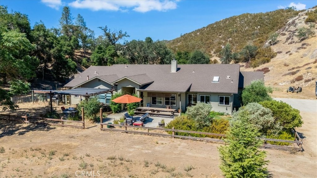 1575 Parkhill Road, Santa Margarita, CA 93453 1575 Parkhill Road, Santa Margarita, CA 93453