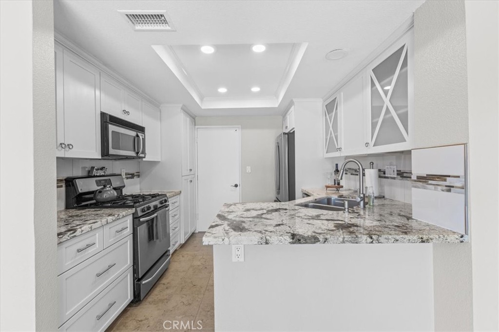 19076 Canyon Terrace, Lake Forest, CA 92679 19076 Canyon Terrace, Lake Forest, CA 92679