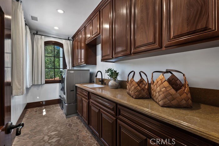 26042 Flintlock, Laguna Hills, CA 92653