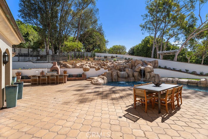 26042 Flintlock, Laguna Hills, CA 92653