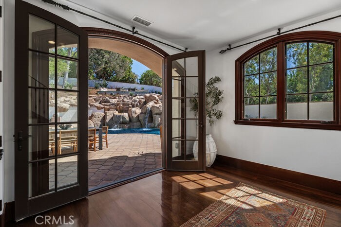 26042 Flintlock, Laguna Hills, CA 92653