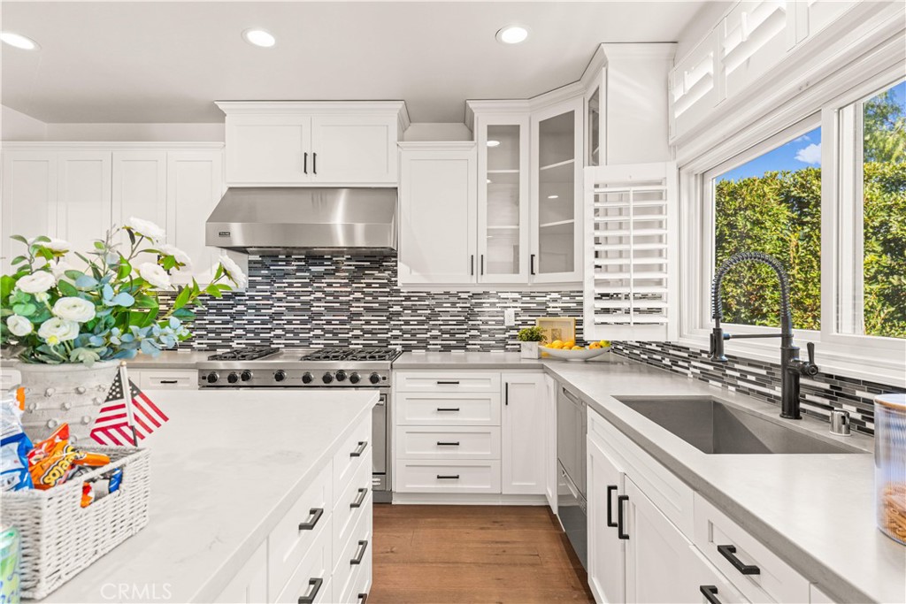 10 Skylark Way, Trabuco Canyon, CA 92679