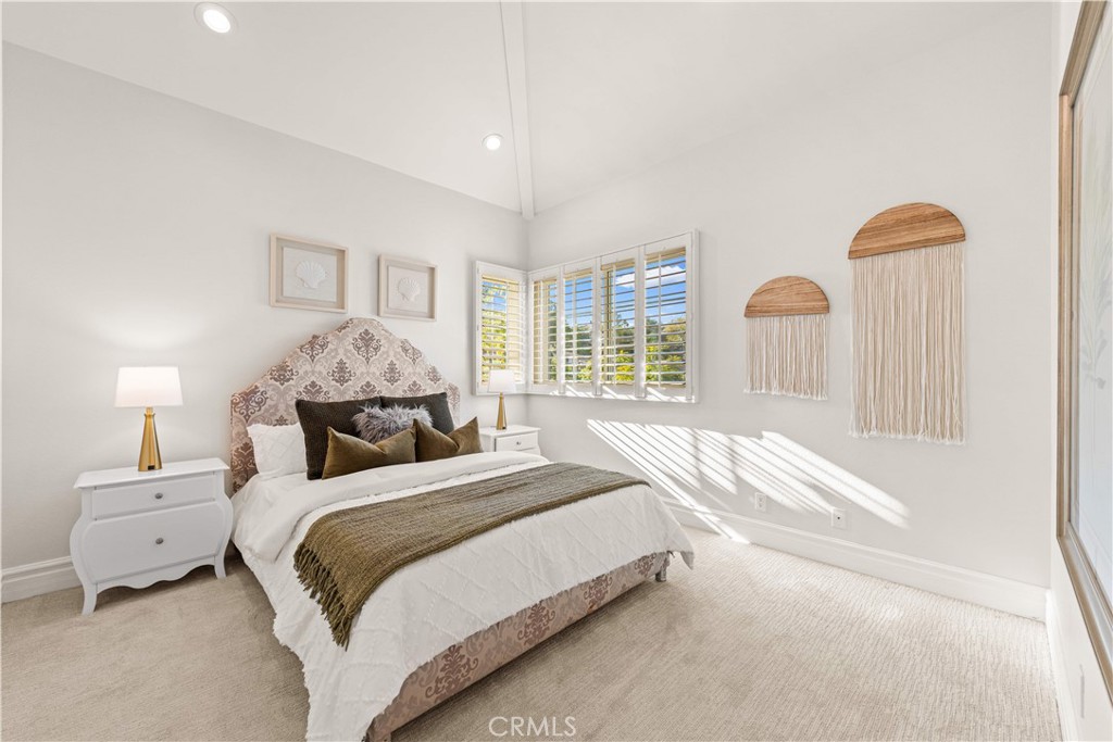 10 Skylark Way, Trabuco Canyon, CA 92679