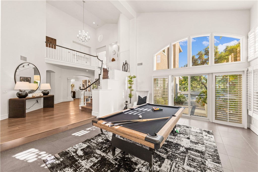 10 Skylark Way, Trabuco Canyon, CA 92679