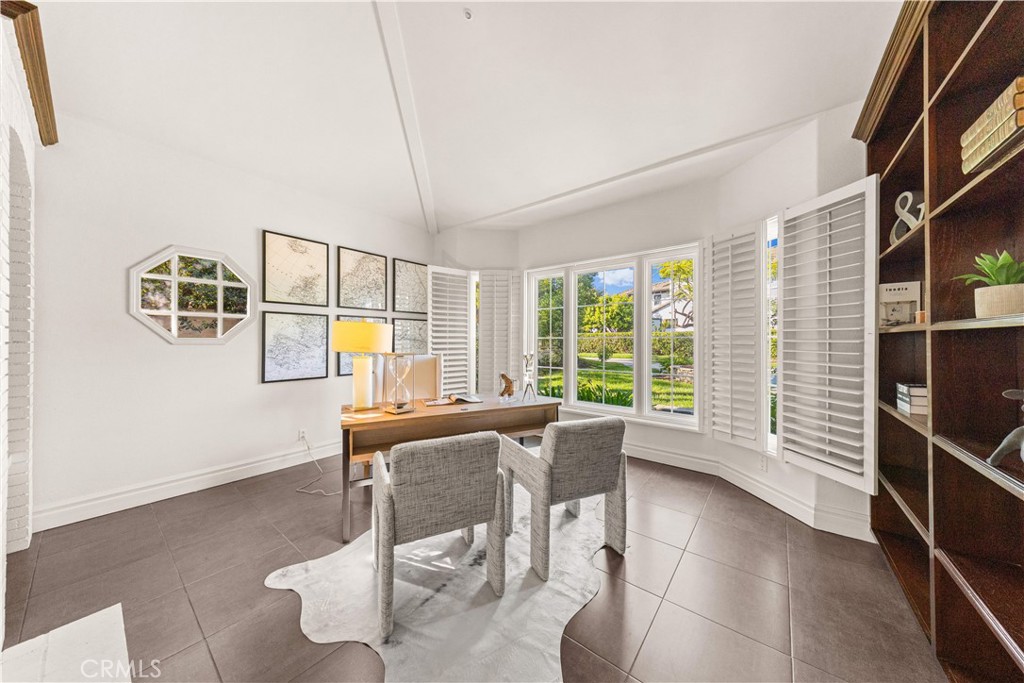 10 Skylark Way, Trabuco Canyon, CA 92679