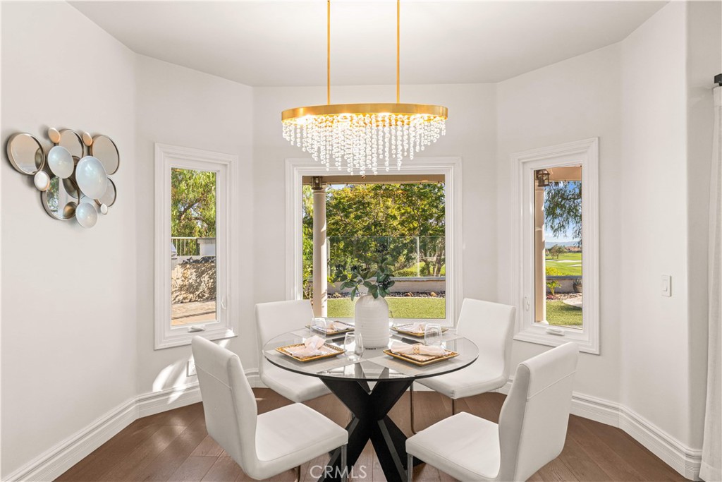 10 Skylark Way, Trabuco Canyon, CA 92679