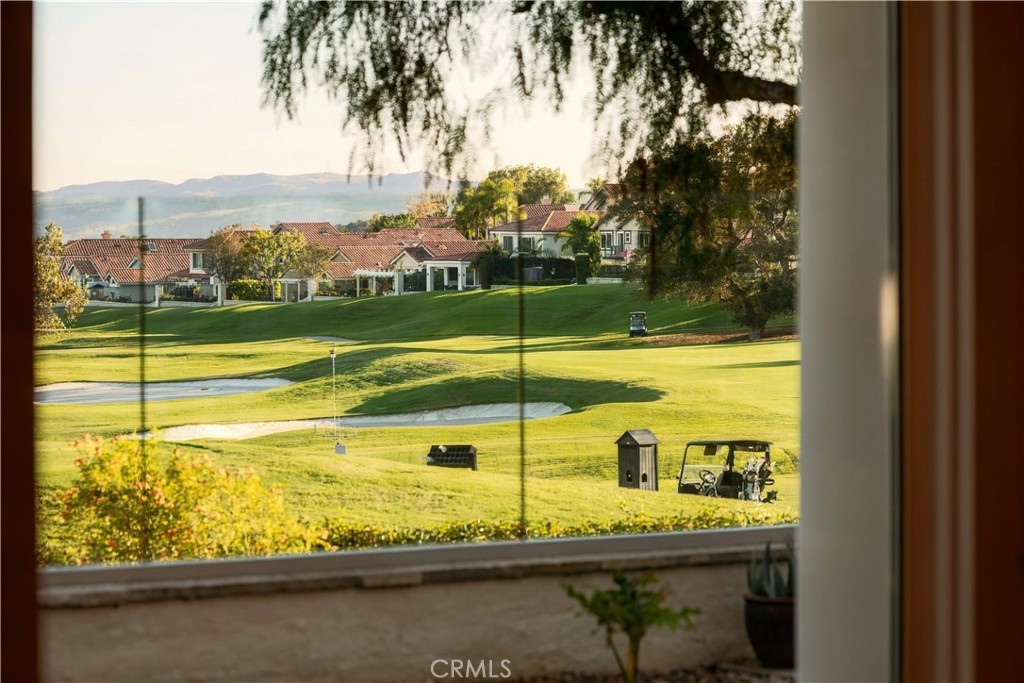 10 Skylark Way, Trabuco Canyon, CA 92679