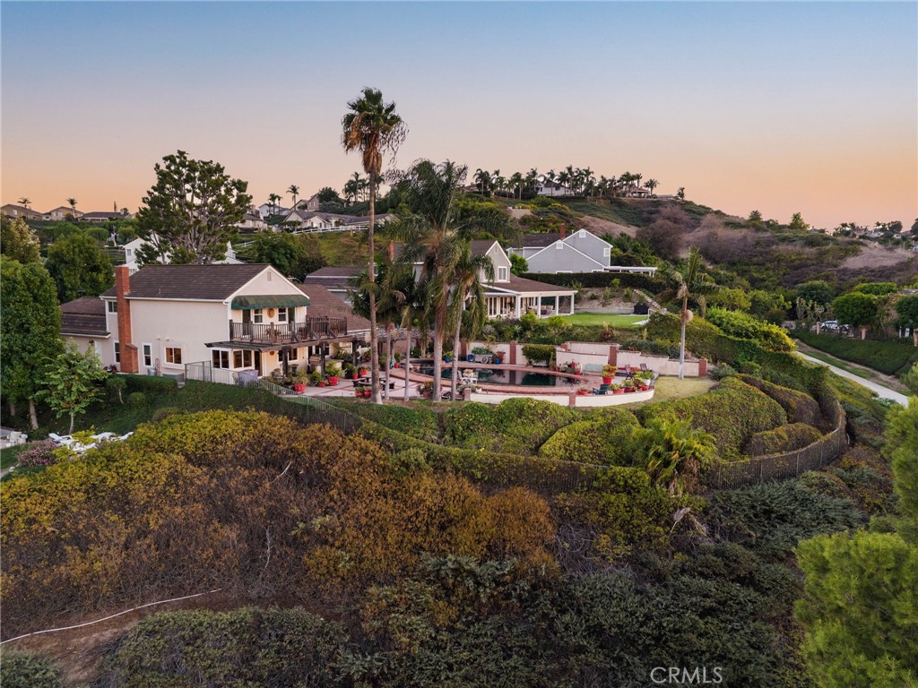 701 S Londerry Lane, Anaheim, CA 92807