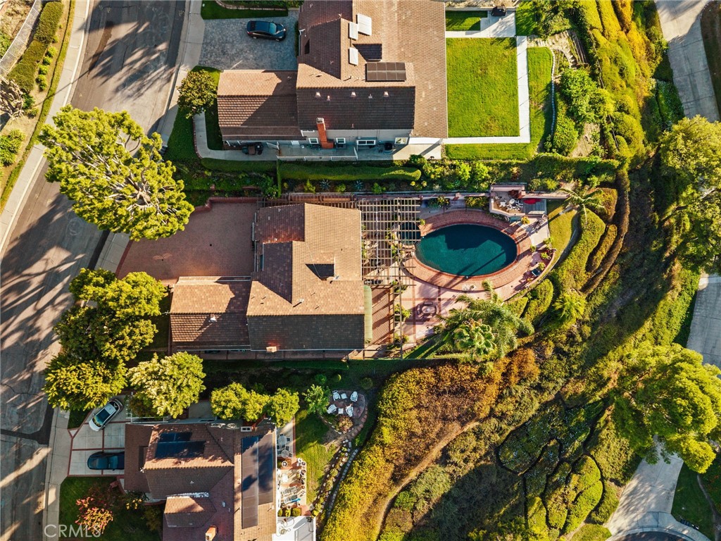 701 S Londerry Lane, Anaheim, CA 92807