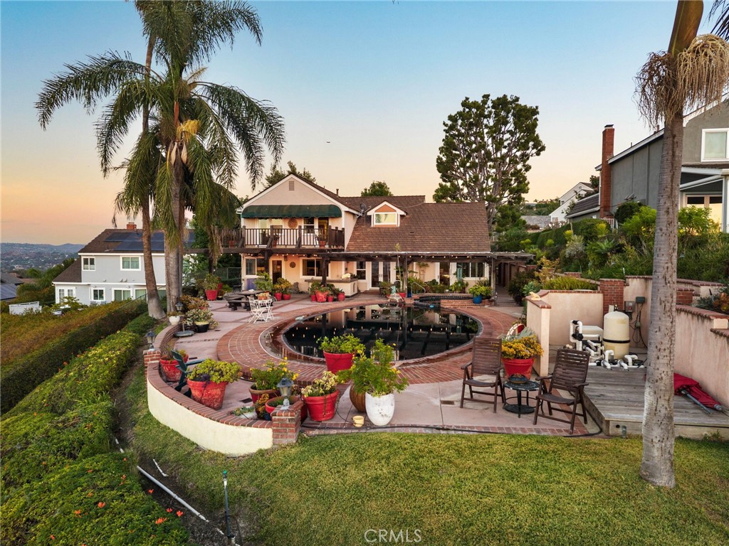 701 S Londerry Lane, Anaheim, CA 92807